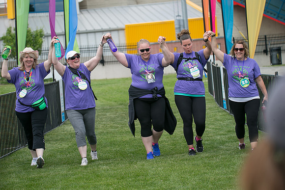 1-FINISH LINE CROSSING-OneWalkAB-2319