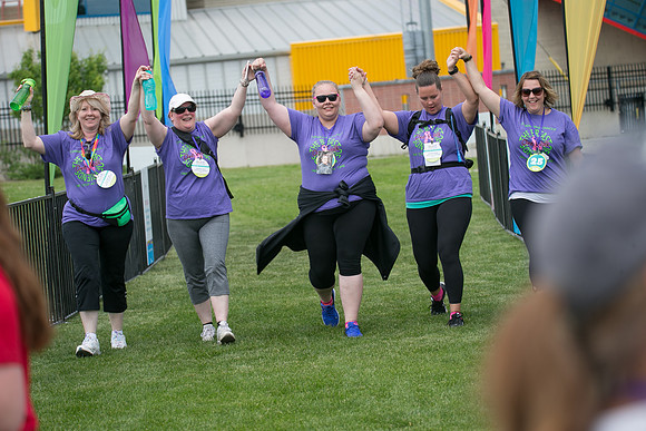 1-FINISH LINE CROSSING-OneWalkAB-2317