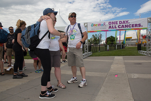 1-FINISH LINE CROSSING-OneWalkAB-2247