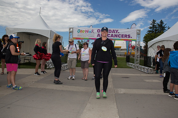 1-FINISH LINE CROSSING-OneWalkAB-2242