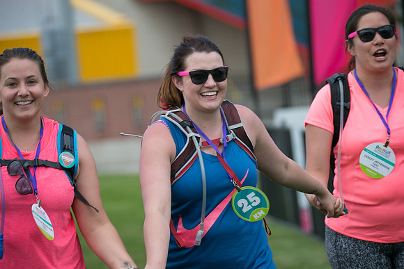 1-FINISH LINE CROSSING-OneWalkAB-2233