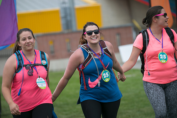 1-FINISH LINE CROSSING-OneWalkAB-2226