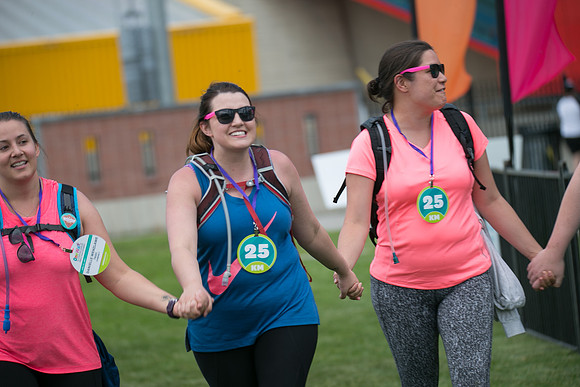 1-FINISH LINE CROSSING-OneWalkAB-2225
