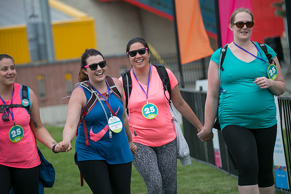 1-FINISH LINE CROSSING-OneWalkAB-2220