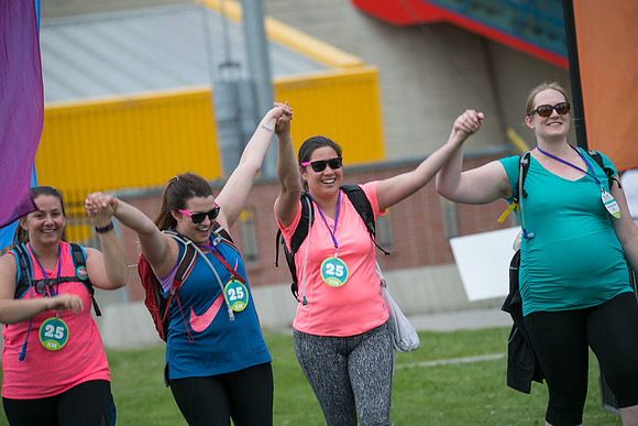 1-FINISH LINE CROSSING-OneWalkAB-2214