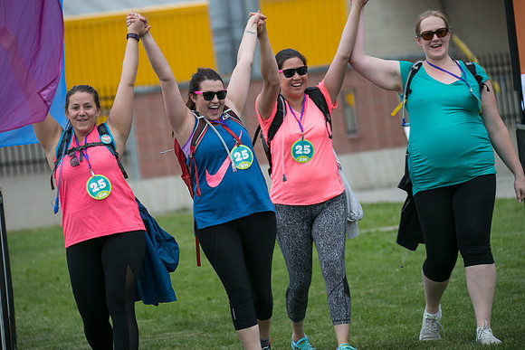 1-FINISH LINE CROSSING-OneWalkAB-2210