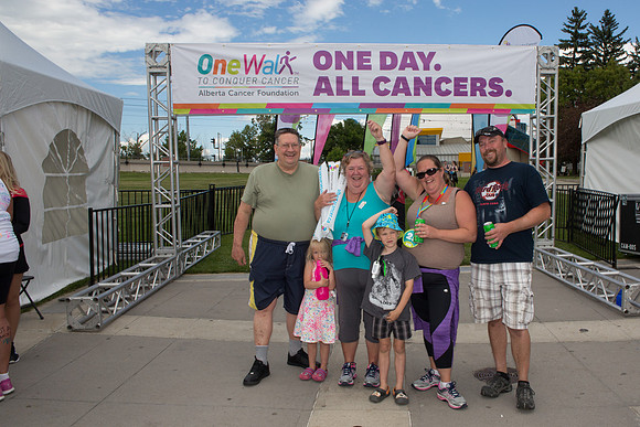 1-FINISH LINE CROSSING-OneWalkAB-2172