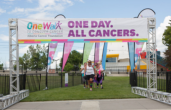 1-FINISH LINE CROSSING-OneWalkAB-2155