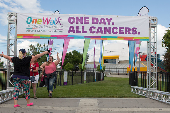 1-FINISH LINE CROSSING-OneWalkAB-2130
