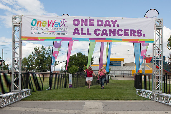 1-FINISH LINE CROSSING-OneWalkAB-2128