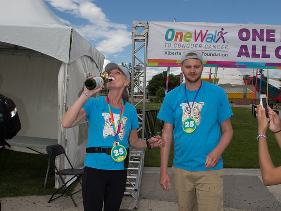 1-FINISH LINE CROSSING-OneWalkAB-2123