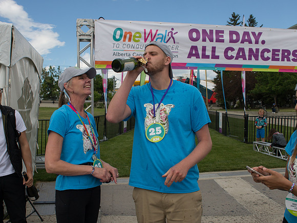 1-FINISH LINE CROSSING-OneWalkAB-2119