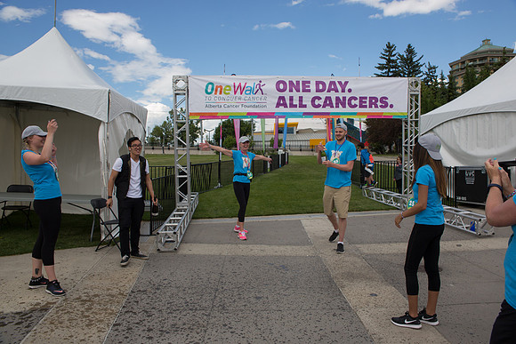 1-FINISH LINE CROSSING-OneWalkAB-2118