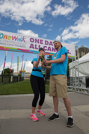 1-FINISH LINE CROSSING-OneWalkAB-2106
