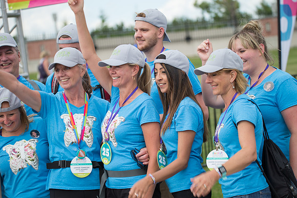 1-FINISH LINE CROSSING-OneWalkAB-2059