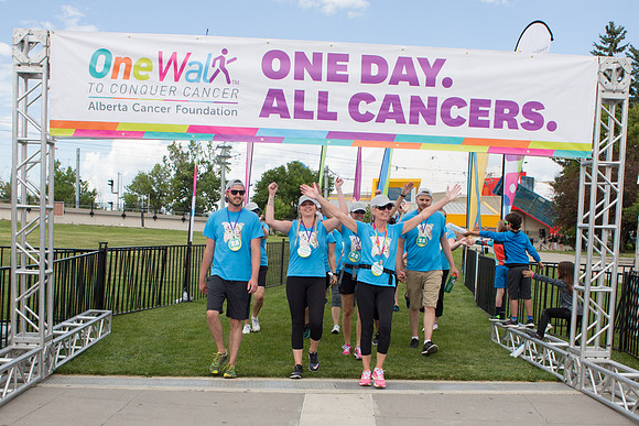1-FINISH LINE CROSSING-OneWalkAB-2026