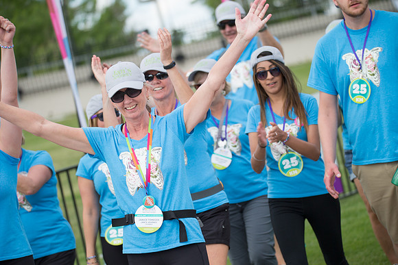 1-FINISH LINE CROSSING-OneWalkAB-2025