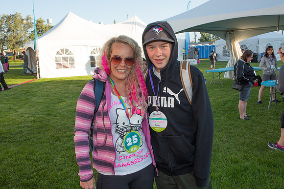 0-OneWalkAB-20113