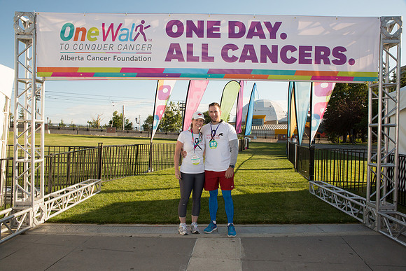 1-OneWalkAB-20388