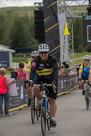 FINISH LINE CROSSING --4833