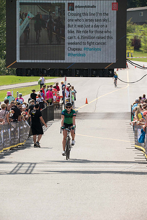 FINISH LINE CROSSING --2437