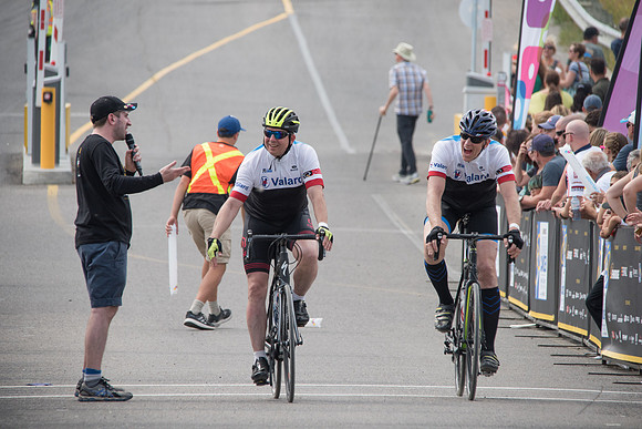 FL - A4 -TheRideAB-0222