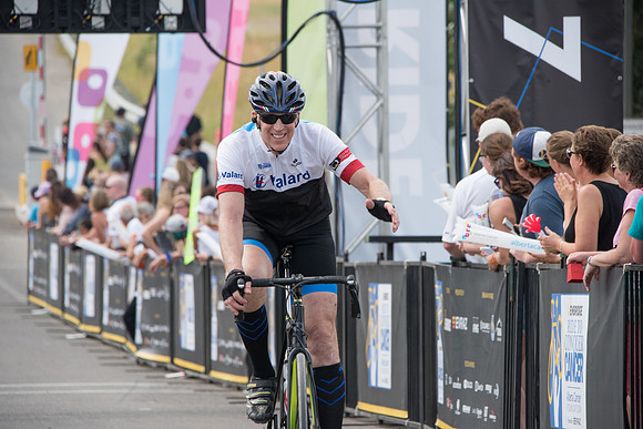 FL - A4 -TheRideAB-0225