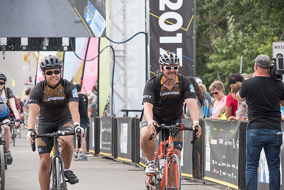 FL - A4 -TheRideAB-0330