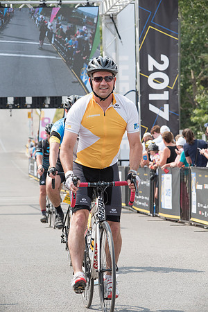 FL - A4 -TheRideAB-0003