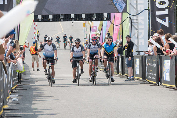 FL - A4 -TheRideAB-0115