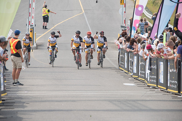 FL - A4 -TheRideAB-0140