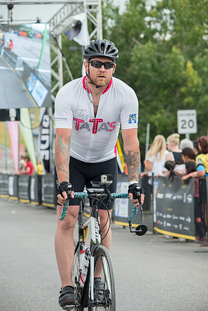 FL - H4 -TheRideAB-1690