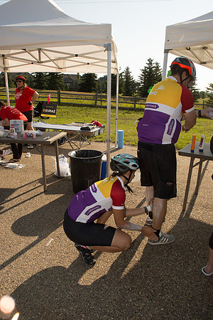 PITSTOPS DAY 1 -EVENT-TheRideAB-19