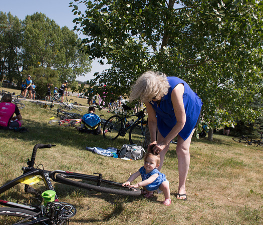 PITSTOPS DAY 1 -EVENT-TheRideAB-2