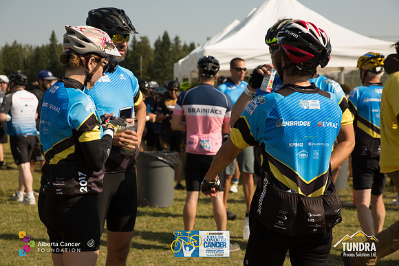 PITSTOPS DAY 1 -EVENT-TheRideAB-12