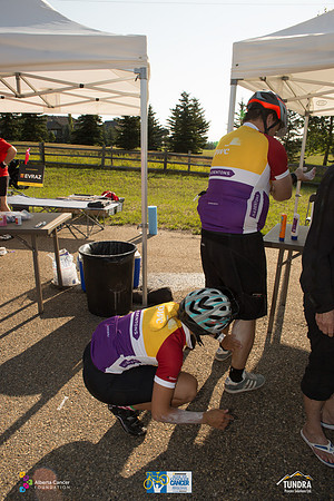 PITSTOPS DAY 1 -EVENT-TheRideAB-21