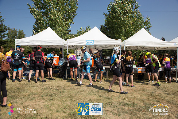 PITSTOPS DAY 1 -EVENT-TheRideAB-6