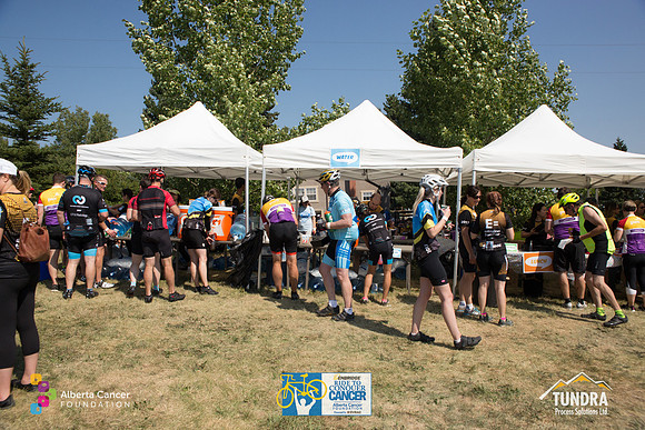 PITSTOPS DAY 1 -EVENT-TheRideAB-7