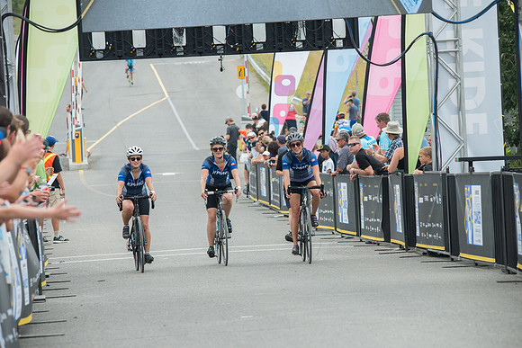 FL - H4 -TheRideAB-0989