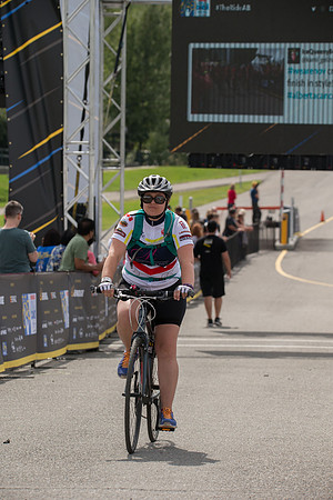 FINISH LINE CROSSING --4218
