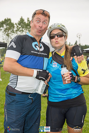 DAY 1- TheRideAB- n-8037
