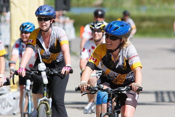 2010-TheRideAB-9732