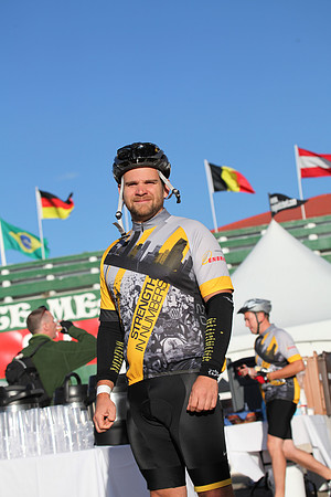 2010-TheRideAB-0248