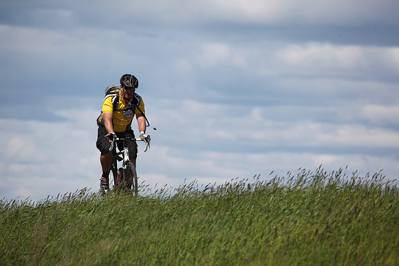 2011-TheRideAB-2003