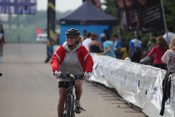 2011-TheRideAB-400