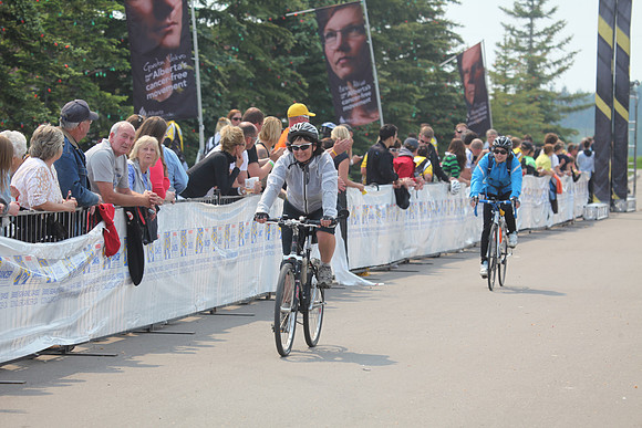 2011-TheRideAB-212