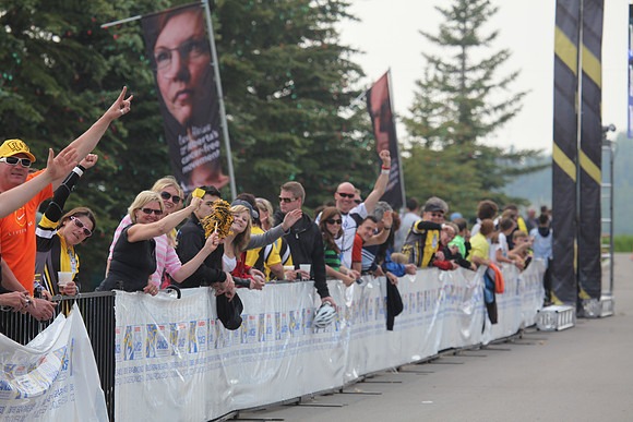 2011-TheRideAB-198