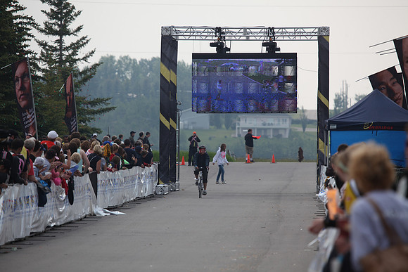 2011-TheRideAB-462
