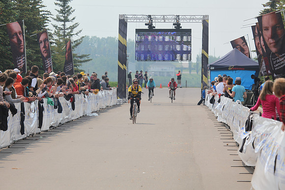2011-TheRideAB-393