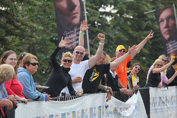 2011-TheRideAB-196